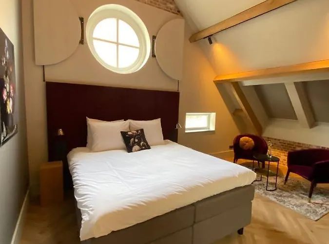 Hotell Glundr! Behelp