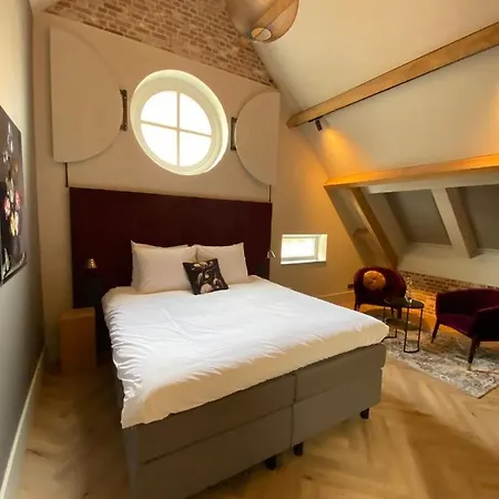 Hotell Glundr! Behelp