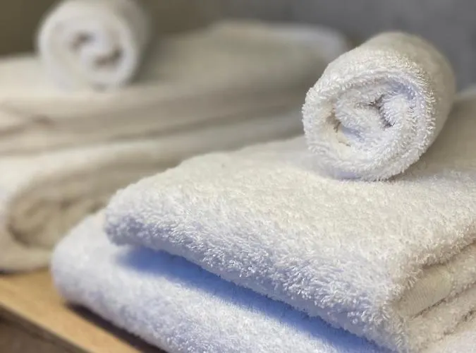 Glundr! Szálloda Behelp